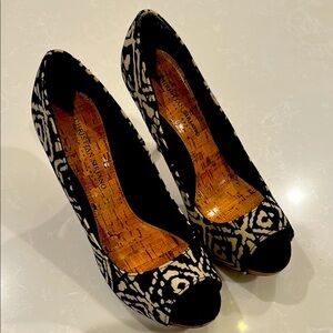 Christian Siriano pumps size 8.5